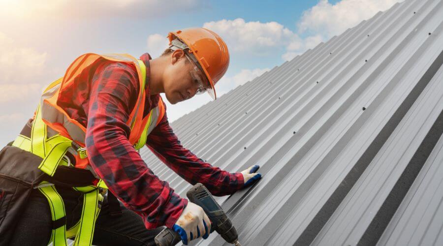 Professional New roof installation in Corona, NM
